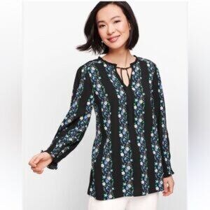 Talbots 2X black floral top